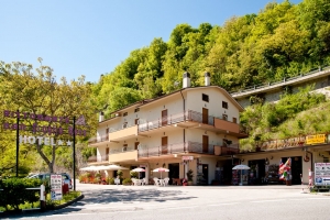 Cascia hotel Scoglio Rosa